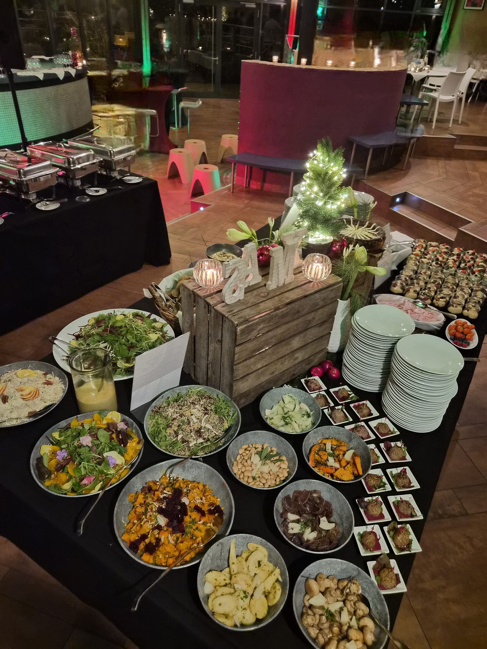 Üppiges Buffet vom Catering der METZ. Eventmanufaktur in der Rotunde
